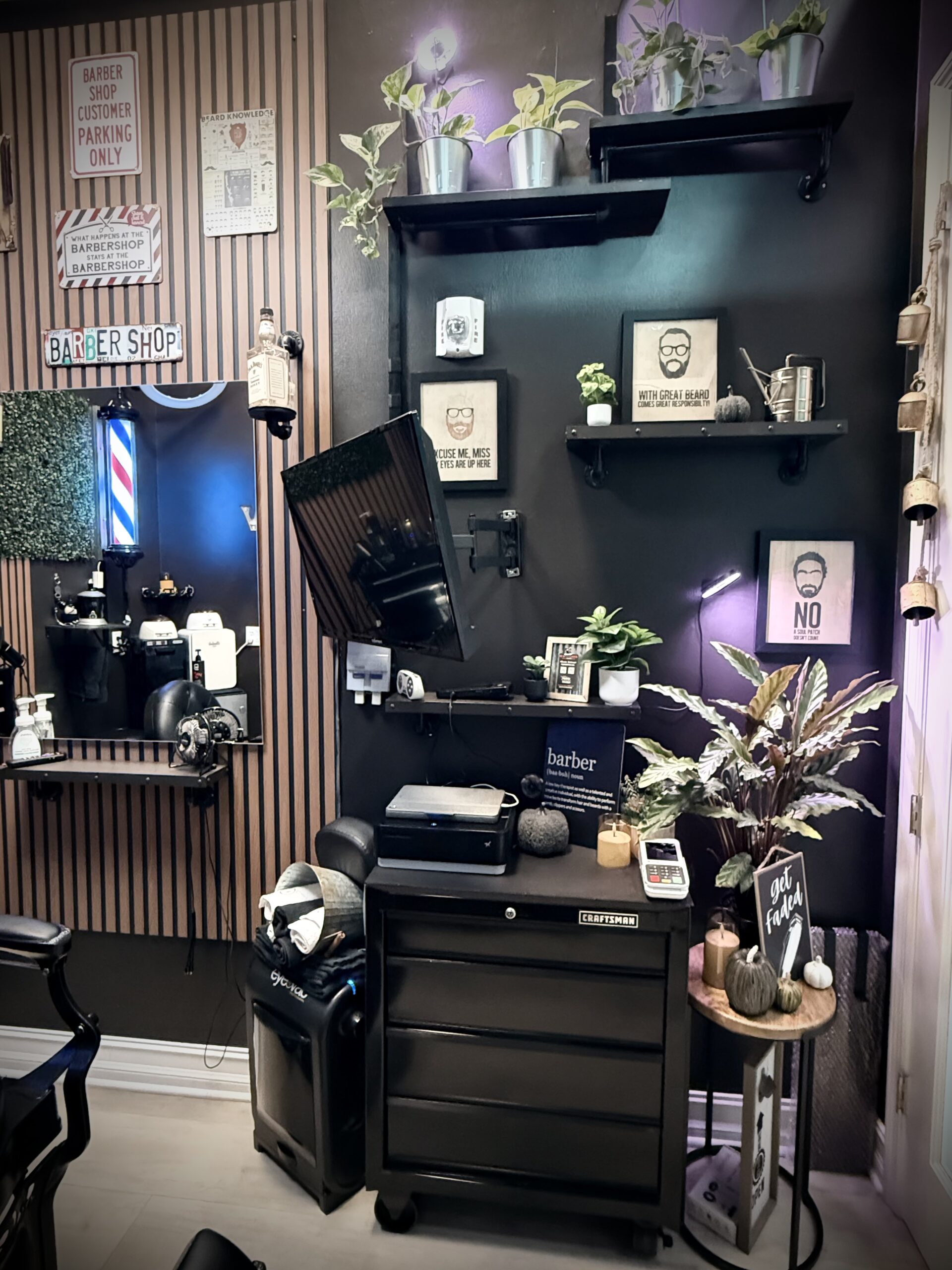 HQ Men's Haircuts gallery