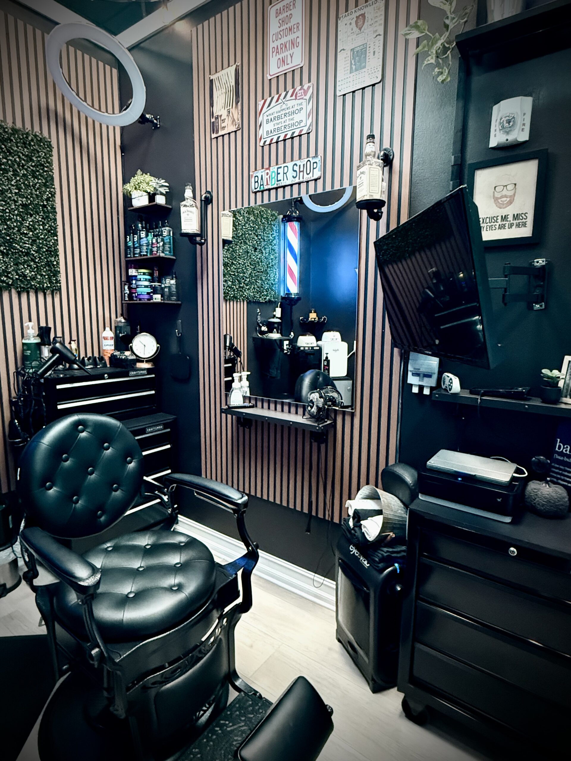 HQ Men's Haircuts gallery